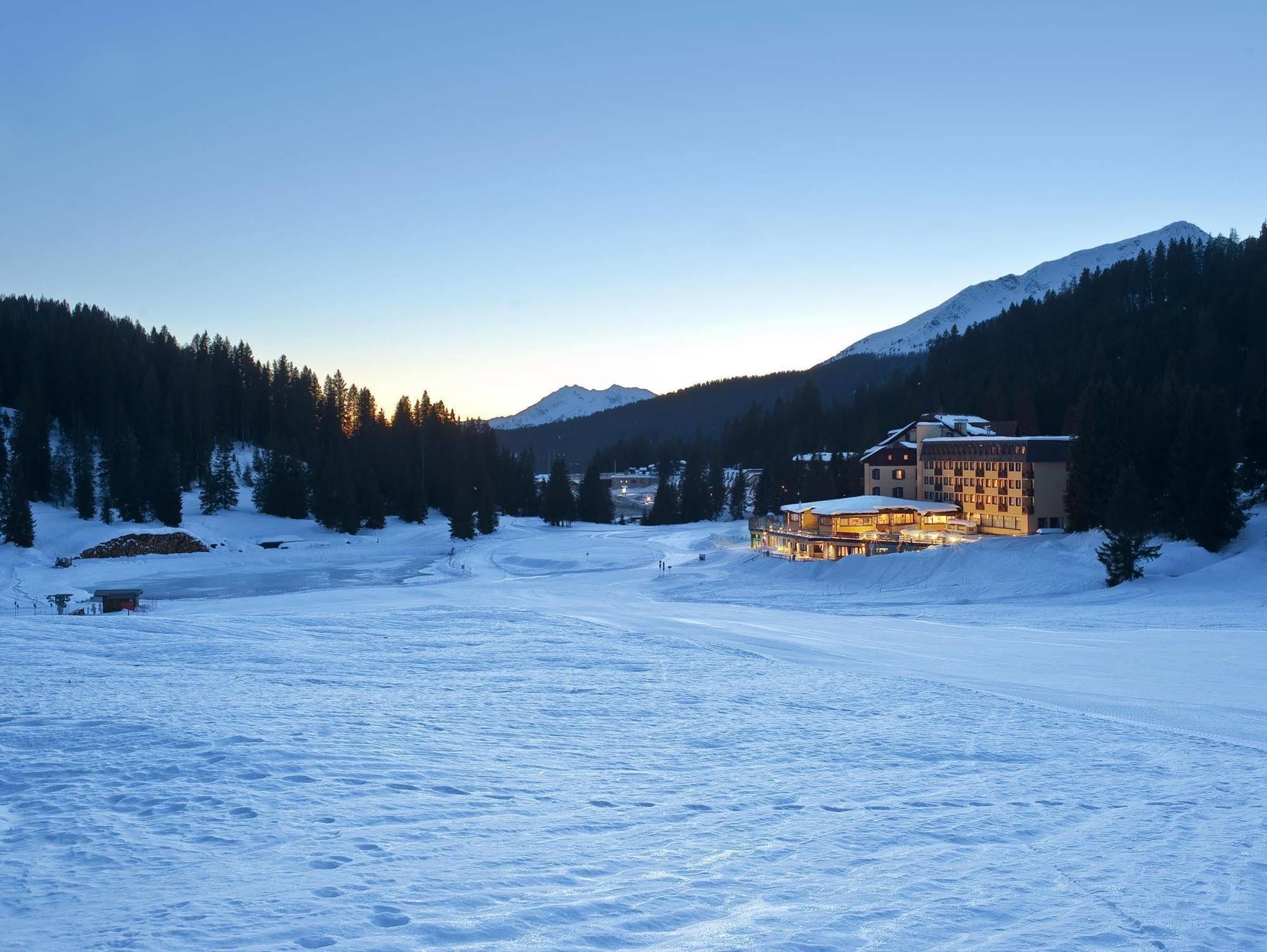 Residence Hotel Sport Campiglio Madonna Eksteriør billede