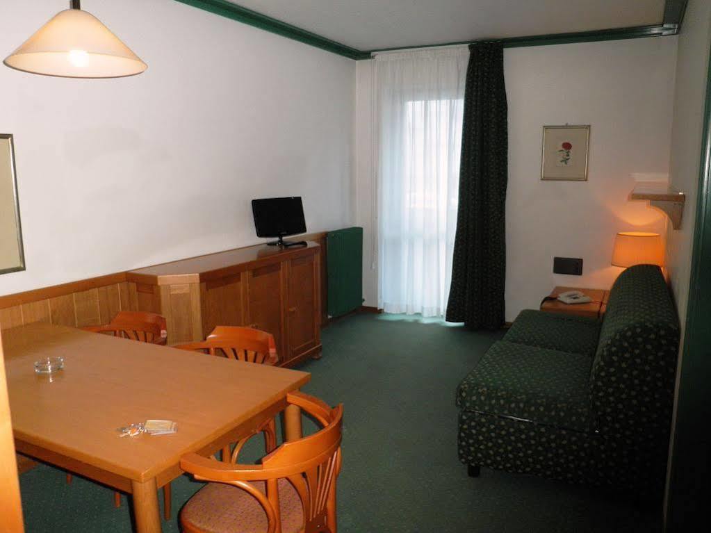 Residence Hotel Sport Campiglio Madonna Eksteriør billede