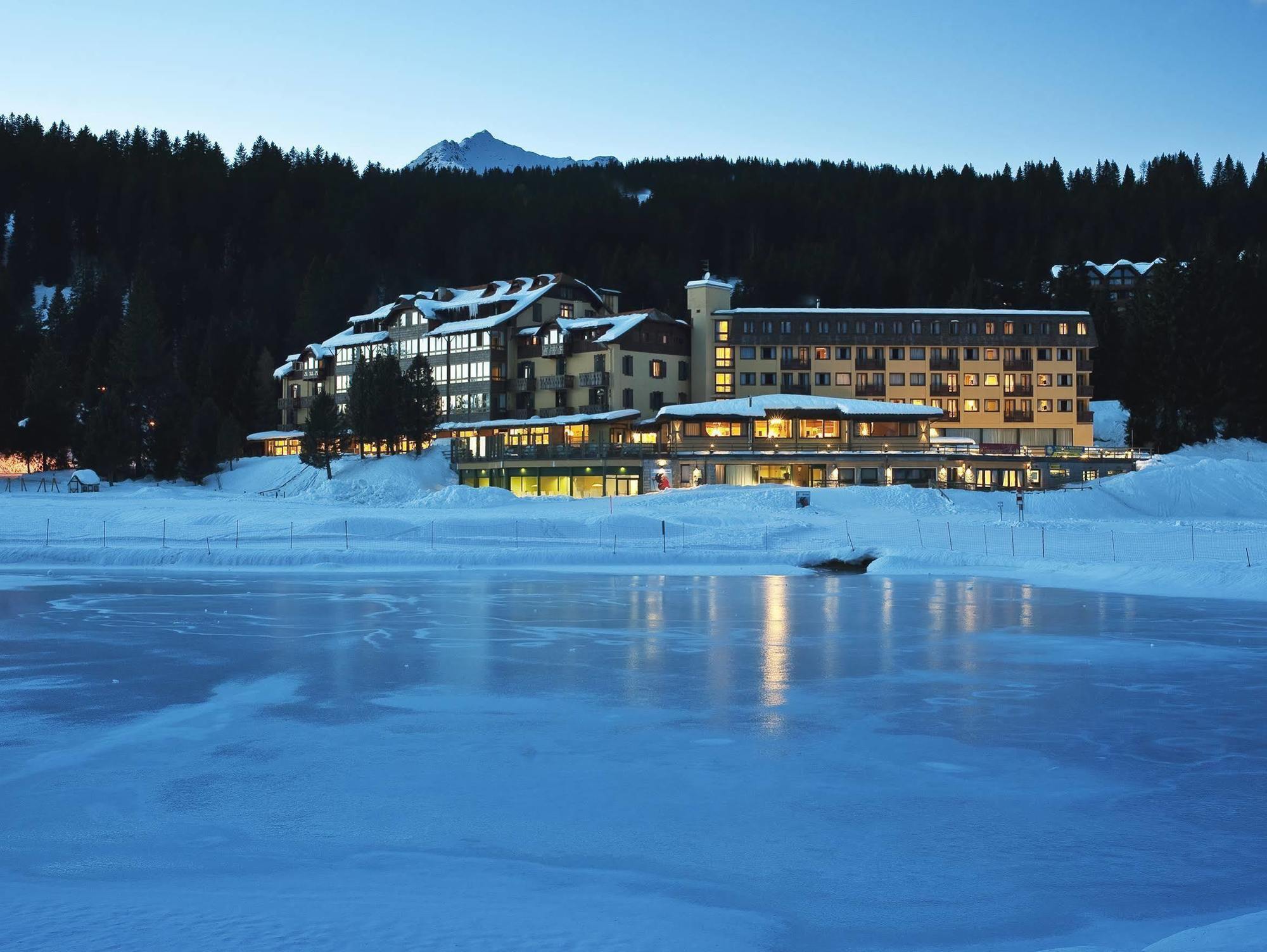 Residence Hotel Sport Campiglio Madonna Eksteriør billede